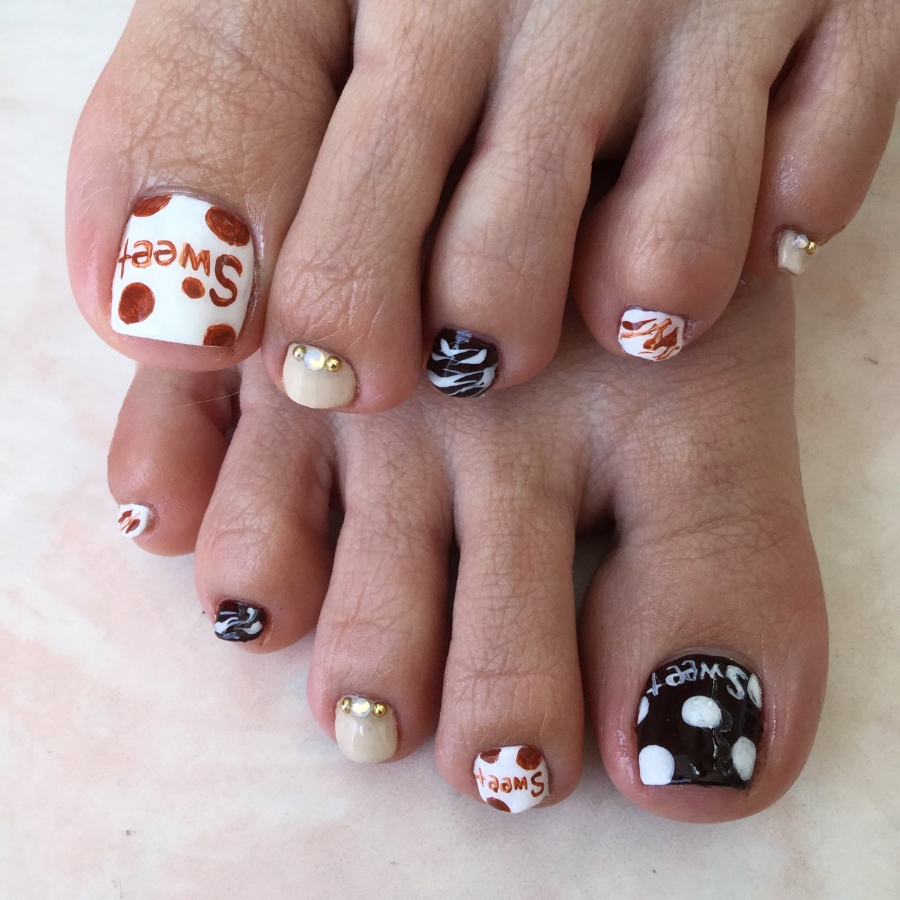 冬オールシーズンバレンタイン女子会フット Nailsalonroseのネイル