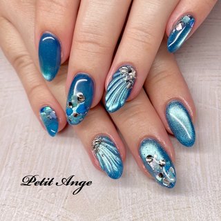 マーメイドネイル(マーメイド/人魚の鱗)のネイルデザイン｜ネイルブック