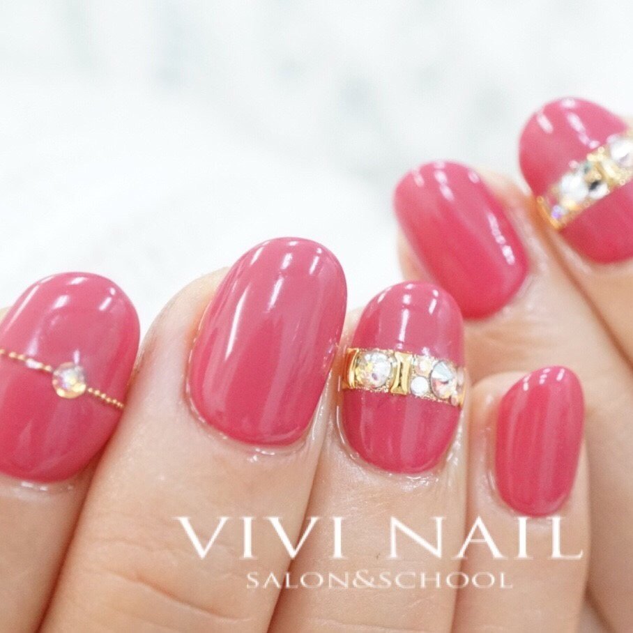 クリスマス デート 女子会 ハンド ラメ Vivi Nail Eyelashのネイルデザイン No ネイルブック