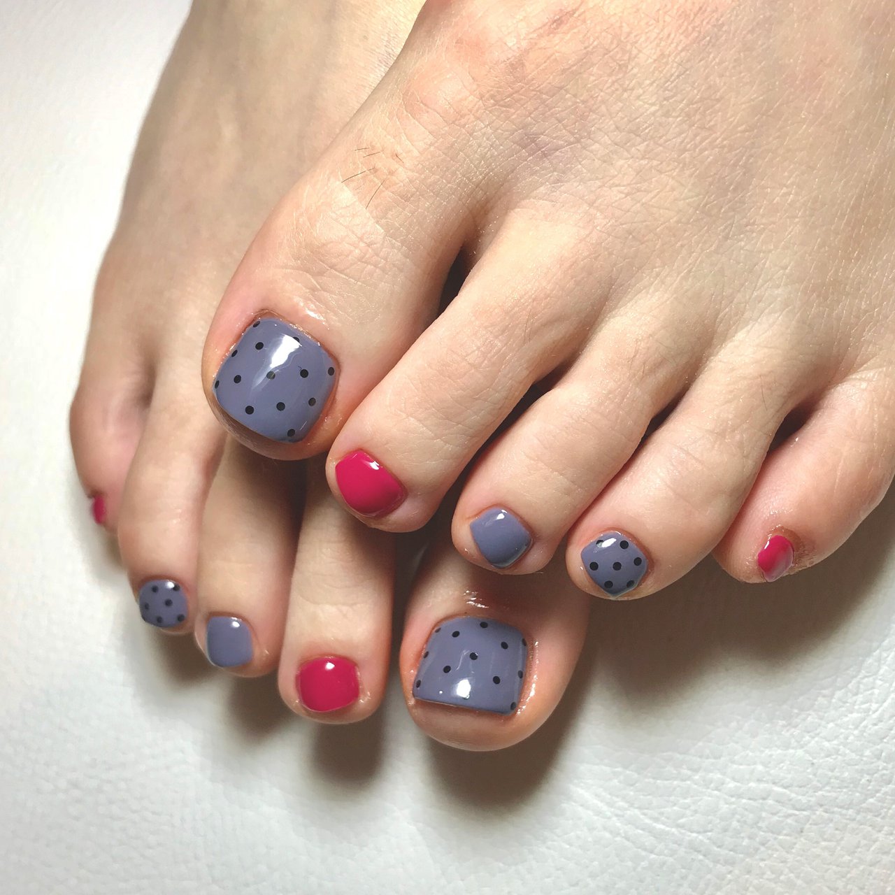 春 夏 オールシーズン デート フット Nailsalonfroufrouのネイルデザイン No 298 ネイルブック