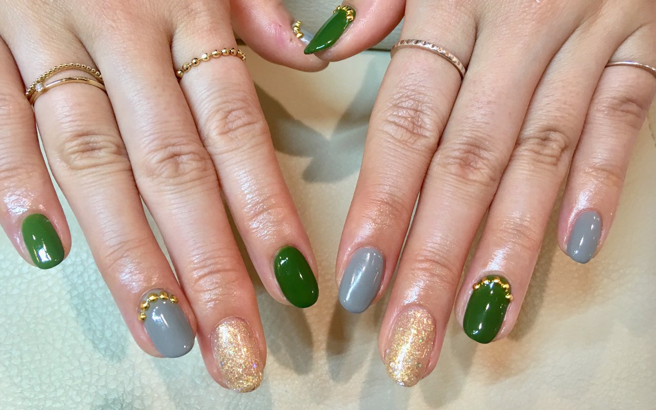 オールシーズン ハンド グリーン グレー ゴールド Brunch Nailのネイルデザイン No 214 ネイルブック