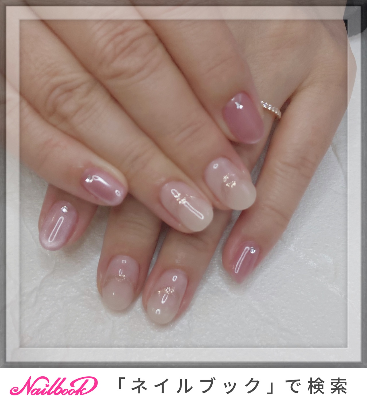 シアーホワイトネイルのネイルデザイン｜ネイルブック