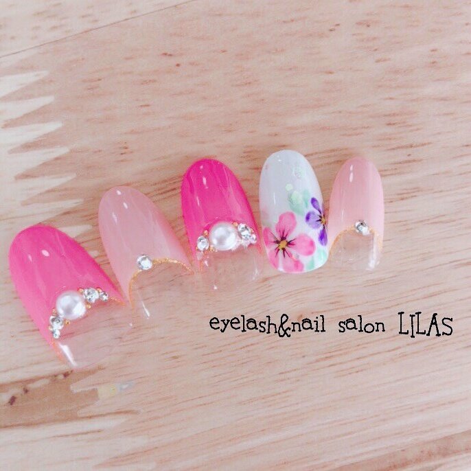 春 卒業式 入学式 デート フレンチ Lilas のネイルデザイン No ネイルブック