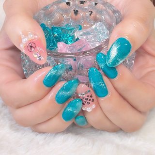 ピンク/ターコイズのネイルデザイン｜ネイルブック