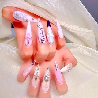 2026年】新着順｜#イニシャルネイルのネイルデザイン｜ネイルブック