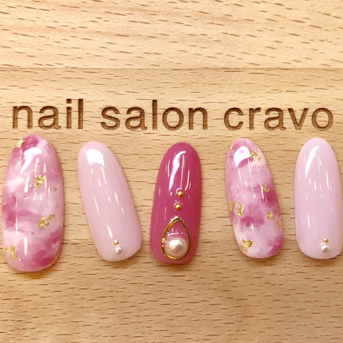 春 オールシーズン ハンド タイダイ ピンク Nail Salon Cravoのネイルデザイン No ネイルブック