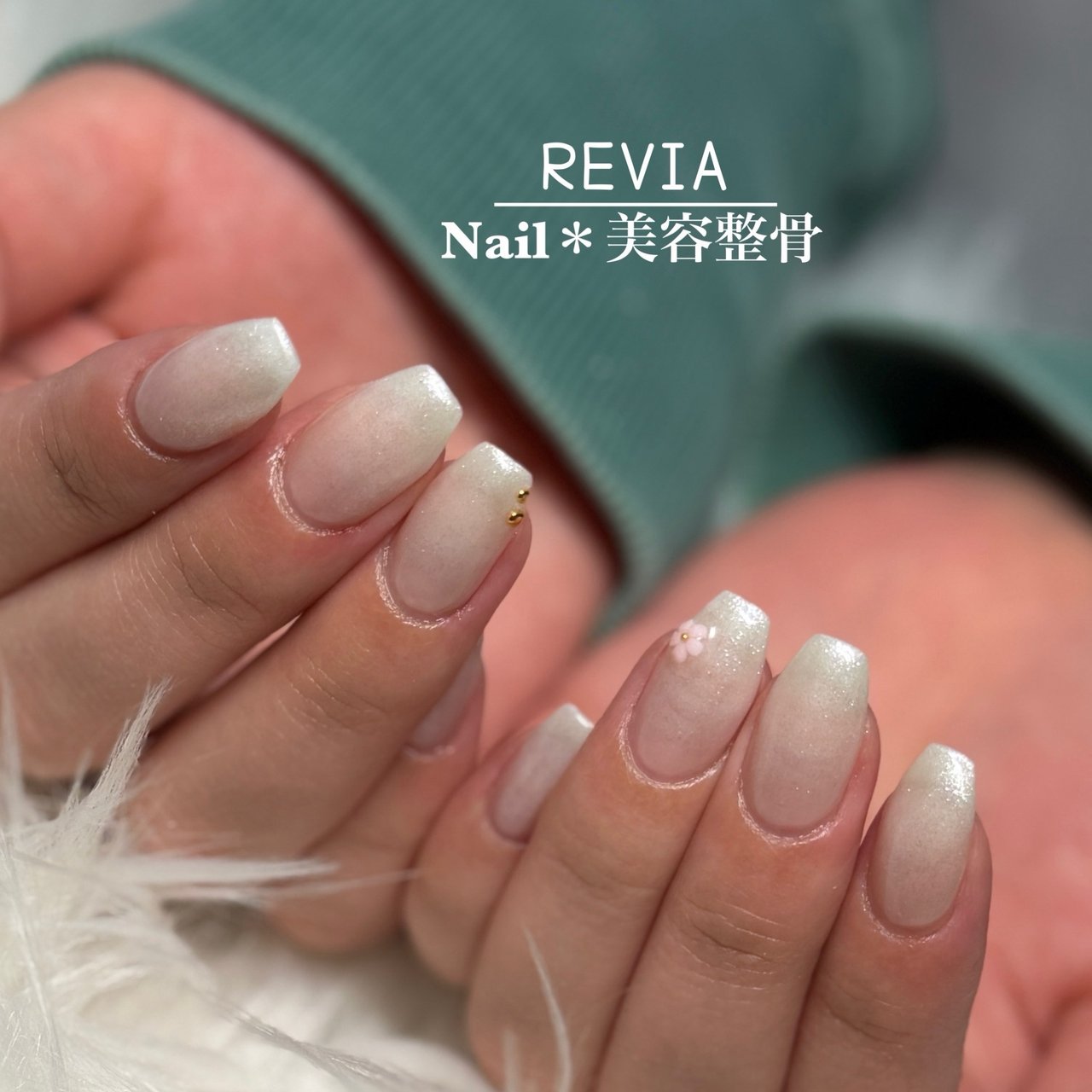 ネイルデザイン 手が綺麗に見えるネイル/オールシーズン/ホワイト - REVIAのネイル