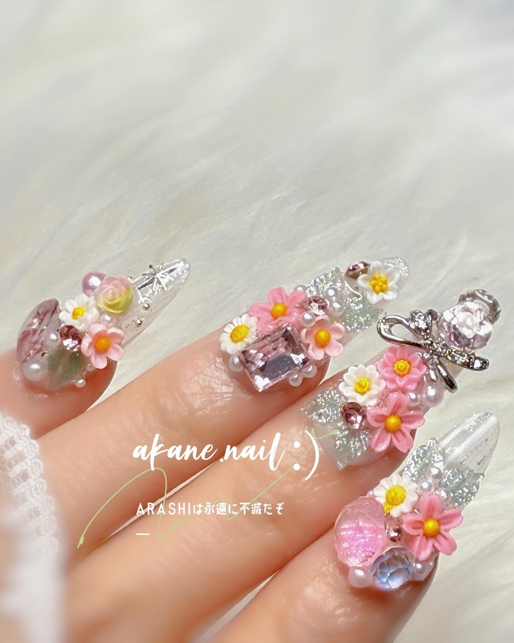 ビジュー - akane.nailのネイルデザイン[No.10007193]｜ネイルブック
