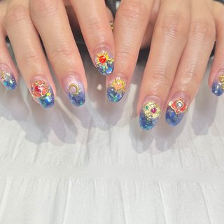 セーラームーンネイルのネイルデザイン｜ネイルブック