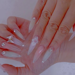 女子会/ワンホン/ガラスフレンチのネイルデザイン｜ネイルブック
