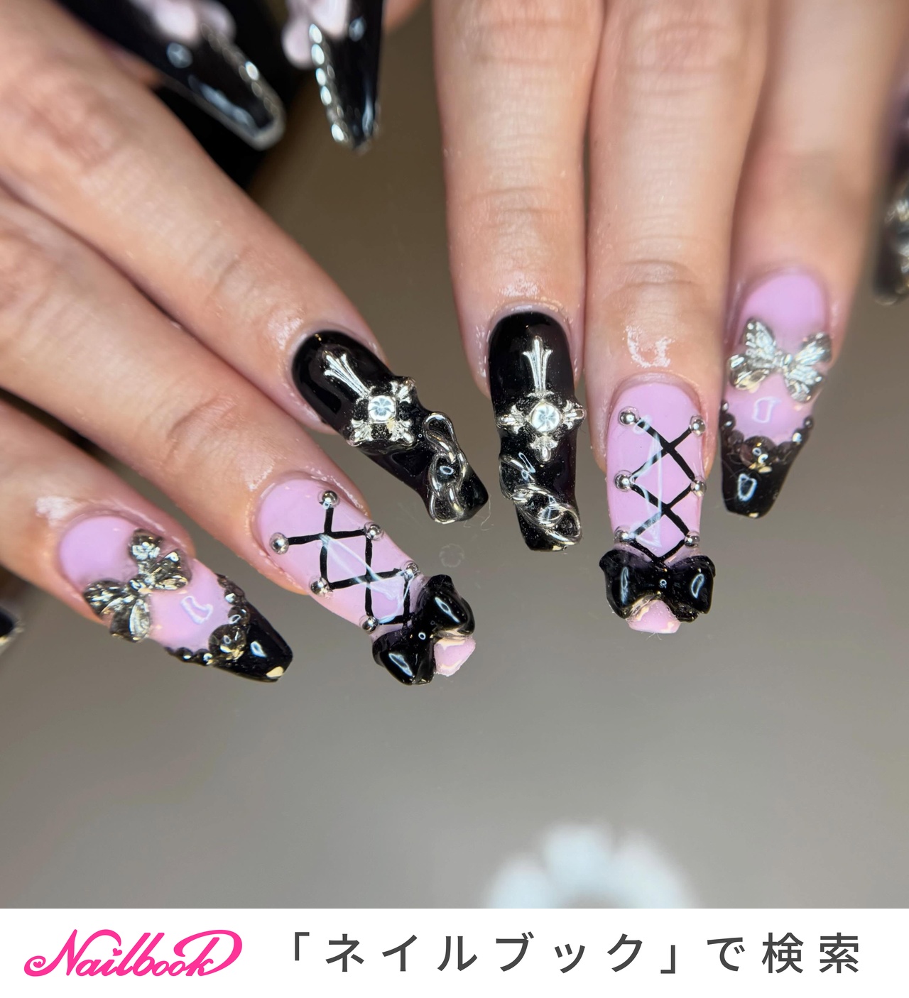 ピンクブラックネイルのネイルデザイン｜ネイルブック