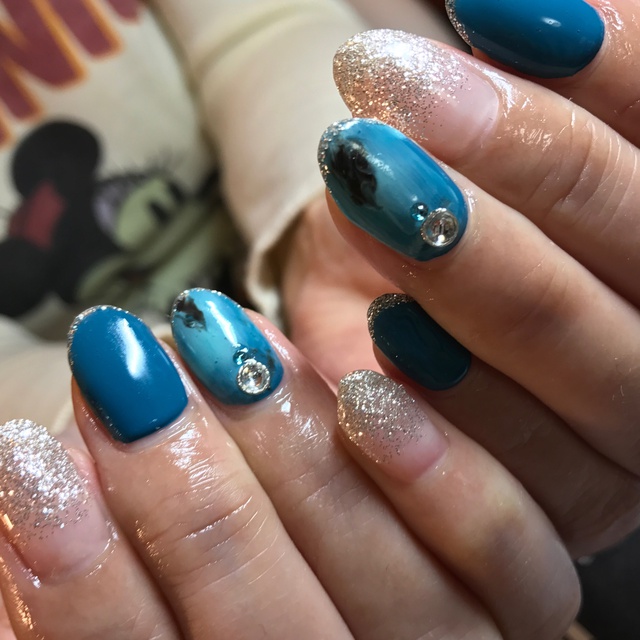 Lovee Nail ラヴィーネイル 布施のネイルサロン ネイルブック