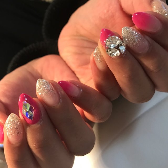 Lovee Nail ラヴィーネイル 布施のネイルサロン ネイルブック