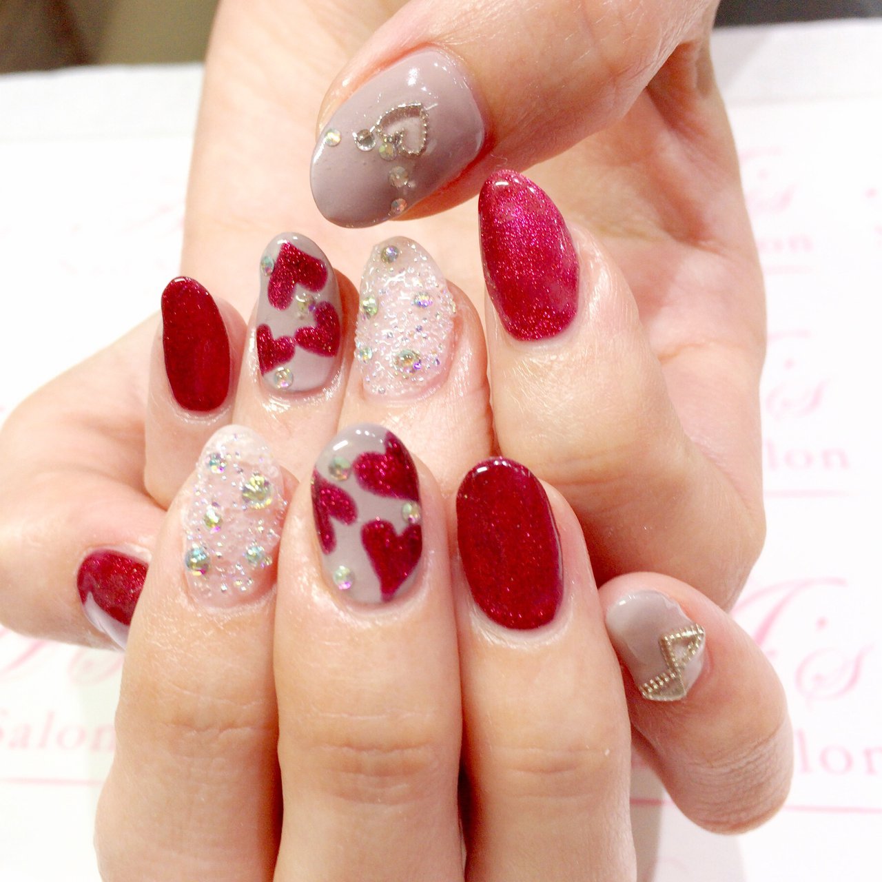 バレンタイン デート 女子会 ハンド ラメ Nailasのネイルデザイン No ネイルブック