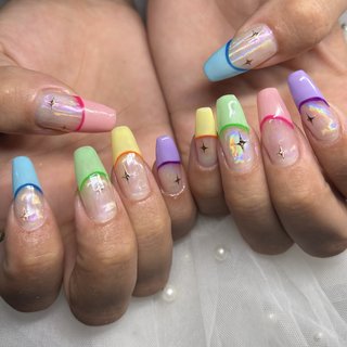パステルフレンチのネイルデザイン｜ネイルブック
