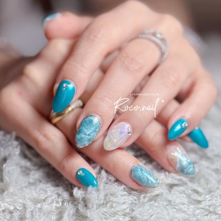 マーメイドネイル(マーメイド/人魚の鱗)/#水面ネイルのネイルデザイン 