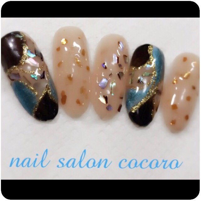 オールシーズン ハンド アンティーク エスニック レトロ ネイルサロンココロのネイルデザイン No ネイルブック