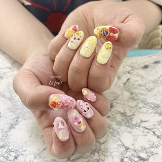セーラームーンネイルのネイルデザイン｜ネイルブック