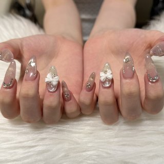 ストーンネイルのネイルデザイン｜ネイルブック