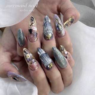 ネイルチップ　マグネットネイル　ニュアンスネイル　シェルネイル シェル/マグネット/ブルーのネイルデザイン｜ネイルブック