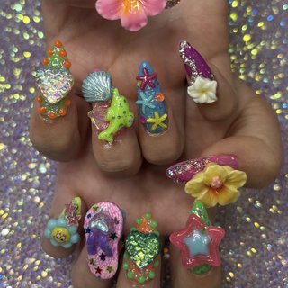 パーツネイルのネイルデザイン｜ネイルブック