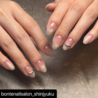個性派ニュアンスのネイルデザイン｜ネイルブック