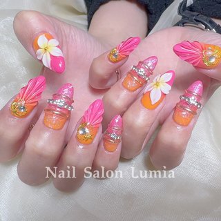 ハワイ風ネイルのネイルデザイン｜ネイルブック