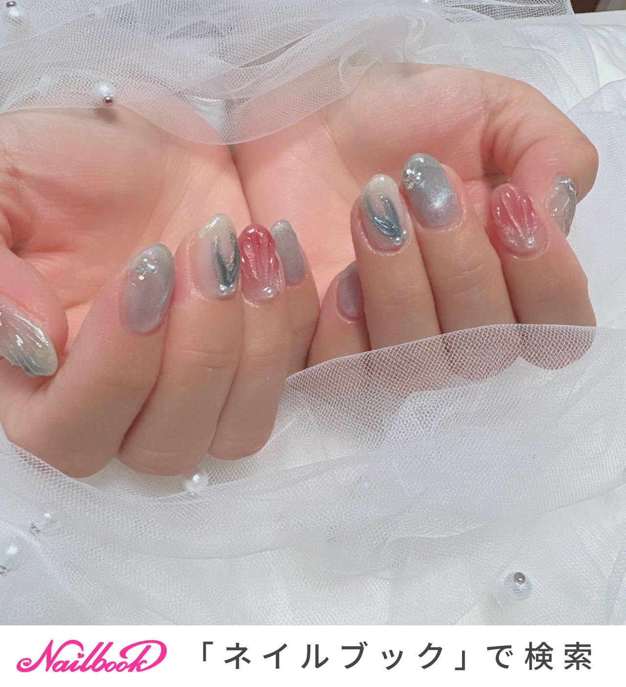 マーメイドネイル(マーメイド/人魚の鱗)/8月のネイルデザイン｜ネイル