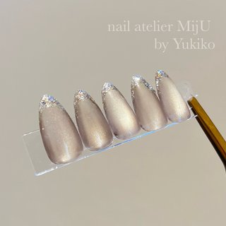 グレー/ガラスフレンチのネイルデザイン｜ネイルブック