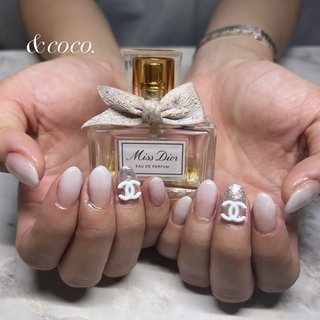 2026年】新着順｜#CHANELネイルのネイルデザイン｜ネイルブック
