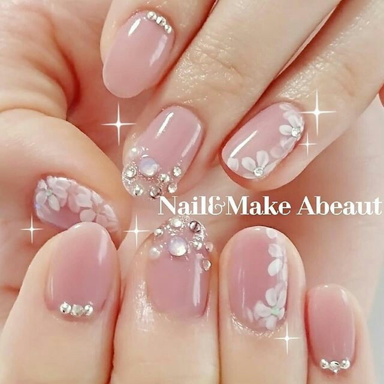 オールシーズン ブライダル パーティー 女子会 ハンド Nail Makeabeaut ｱﾋﾞｭｰﾄ のネイルデザイン No ネイルブック