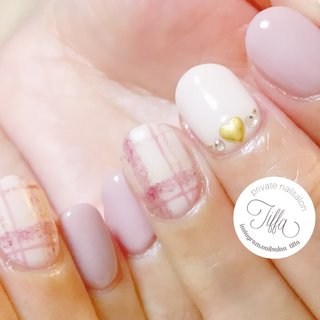 🎀 ・
・
お客様ネイル( ˙ᵕ˙ )🎀
定額デザインのお色変更💖
小さいお爪にも合うデザインでした〜🤤かわいぃ〜‪❥❥❥‬
・
・
#ピンクネイル
#卒園式ママネイル 
#卒園式ネイル 
#ジェルネイル
#ネイルデザイン
#ネイル 
#定額ネイル
#プライベートサロン
#江坂ネイルサロン
#江坂 
#nailsalon 
#jelnail 
#ゆうこす 
#春ネイル 
#ファーチェック
#オフィスネイル
#チェックネイル
#ラメネイル 
#春ネイル2018 #春 #卒業式 #入学式 #デート #ハンド #チェック #ミディアム #ホワイト #ピンク #ジェルネイル #お客様 #yuko♡by nailsalon tiffa #ネイルブック