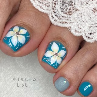 フット/ブルー/#プルメリアのネイルデザイン｜ネイルブック