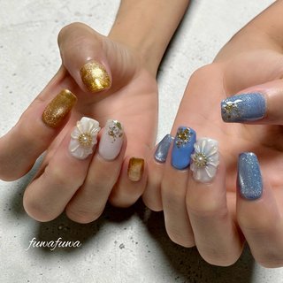 ゴールド(金)/ぷっくりフラワーのネイルデザイン｜ネイルブック