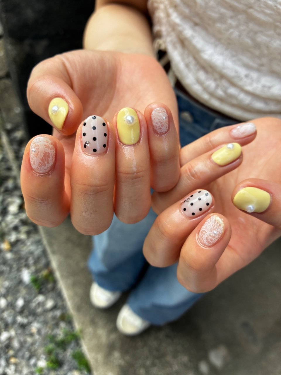 杏里ページ　ネイルパーツ 手が綺麗に見えるネイル/オールシーズン/ハンド/ドット/レース - 安藤