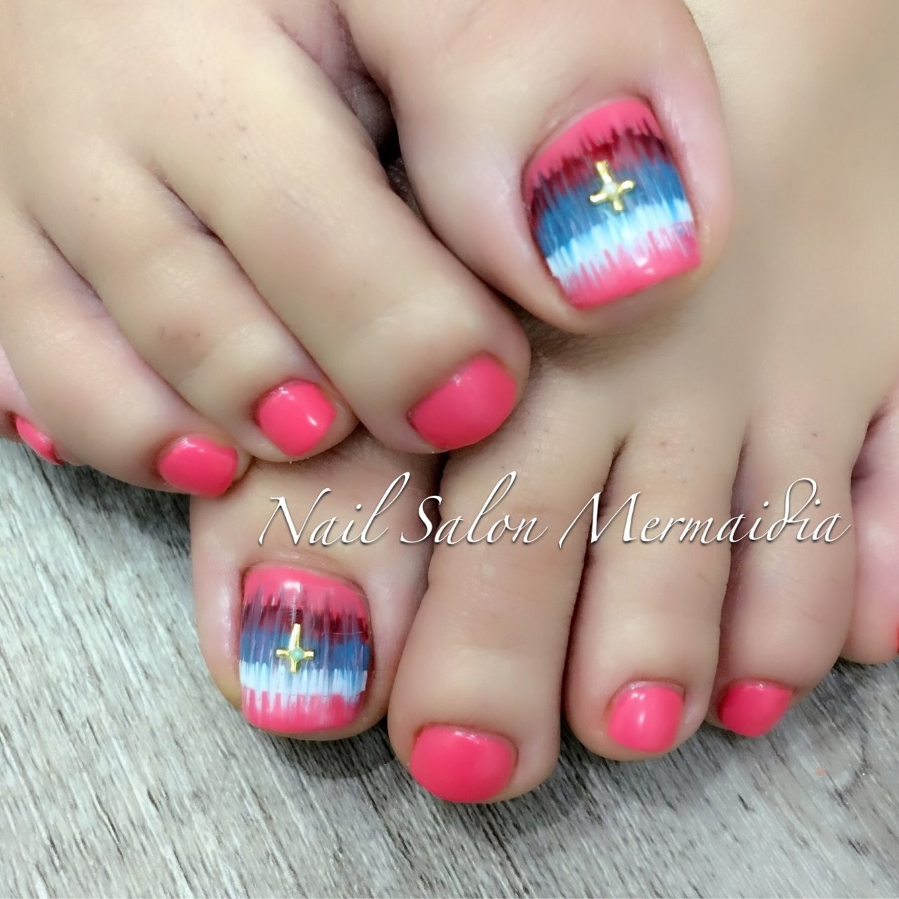 春 夏 旅行 フット ピーコック Nail Salon Mermaidiaのネイルデザイン No ネイルブック