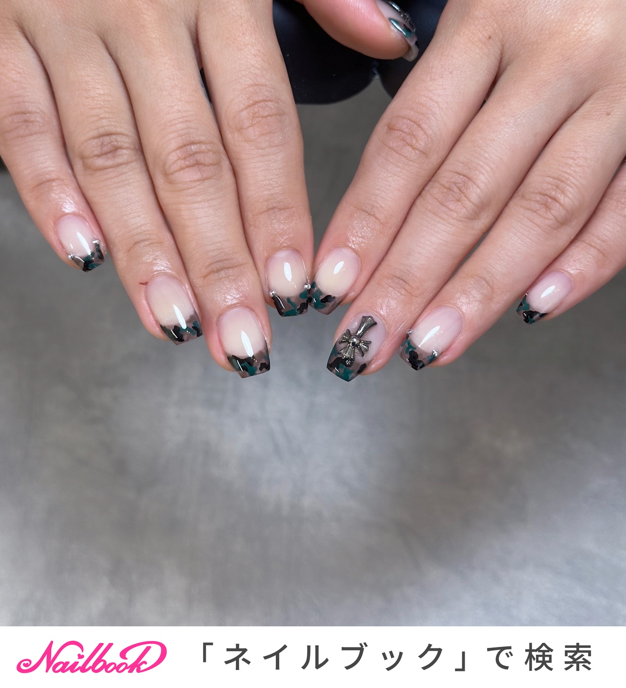 クロムハーツのネイルデザイン｜ネイルブック