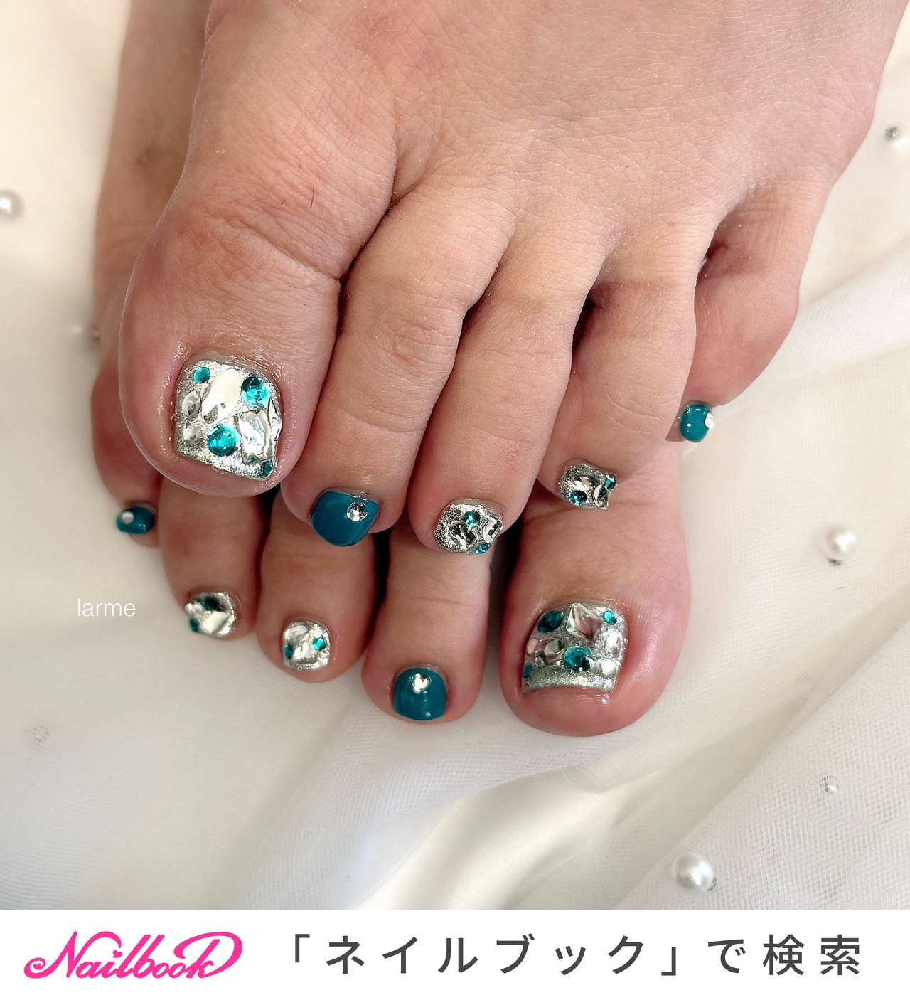 フット/#スワロフスキーのネイルデザイン｜ネイルブック