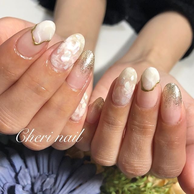 ハンド シンプル グラデーション シェル 大理石 Cheri Nailのネイルデザイン No ネイルブック