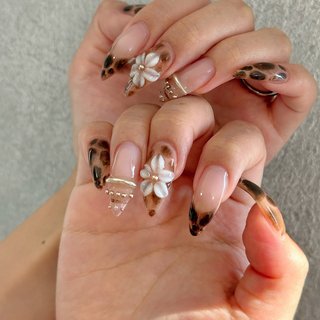 立体フラワーのネイルデザイン｜ネイルブック