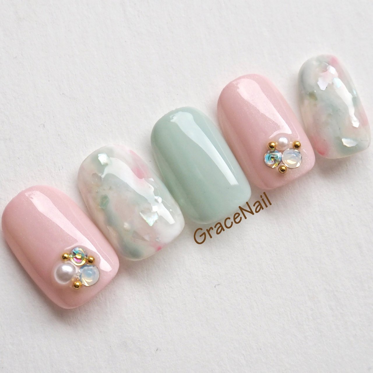 春 オールシーズン 卒業式 デート ハンド Gracenailのネイルデザイン No ネイルブック