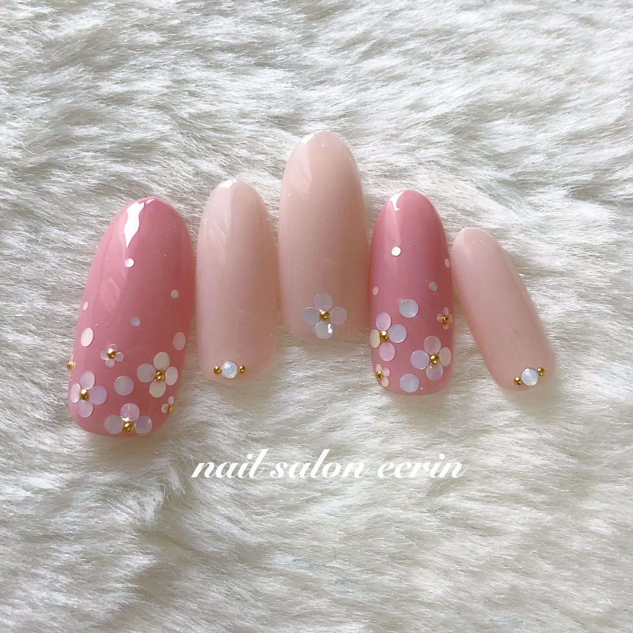 春 卒業式 入学式 ハンド ホログラム Nail Ecrinのネイルデザイン No 2939643 ネイルブック