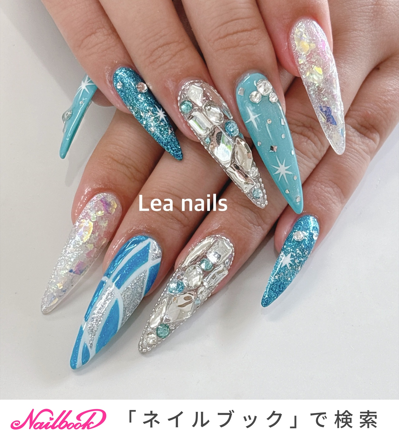 雪の結晶/水色のネイルデザイン｜ネイルブック