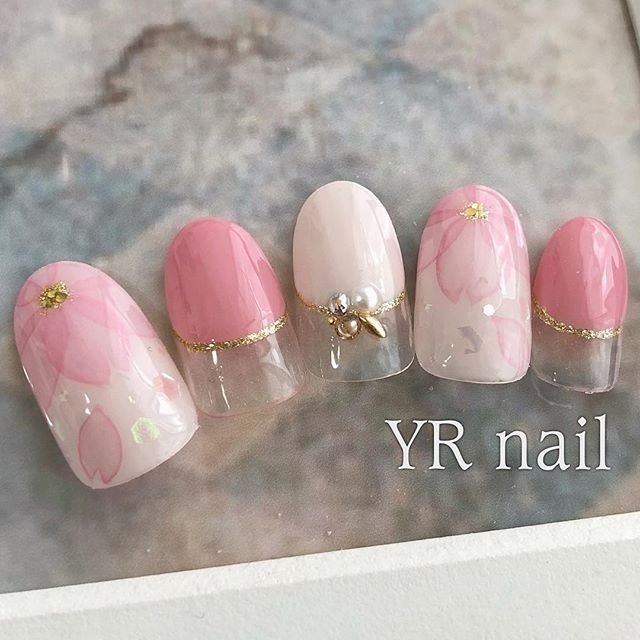 春 卒業式 入学式 ハンド 変形フレンチ Yrnailのネイルデザイン No ネイルブック