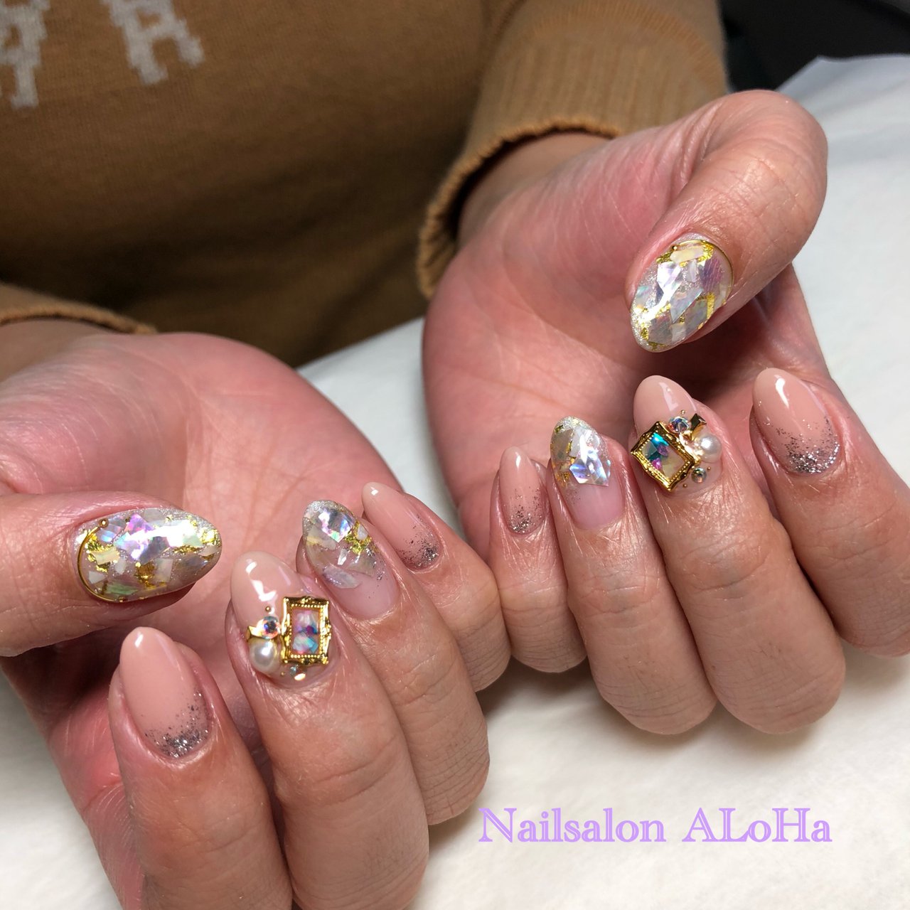 オールシーズン パーティー デート 女子会 ハンド Nailsalonalohaのネイルデザイン No ネイルブック