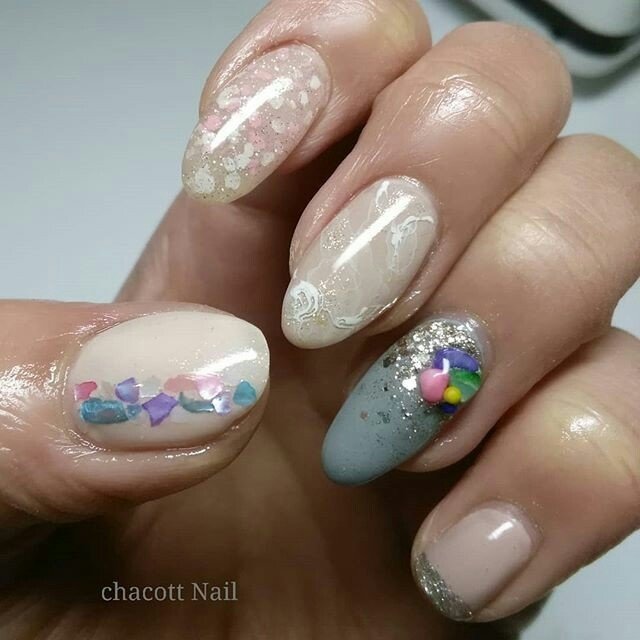 春 オールシーズン ハンド グラデーション ラメ 愛知県春日井市 自宅ネイルサロンchacottnailのネイルデザイン No ネイルブック