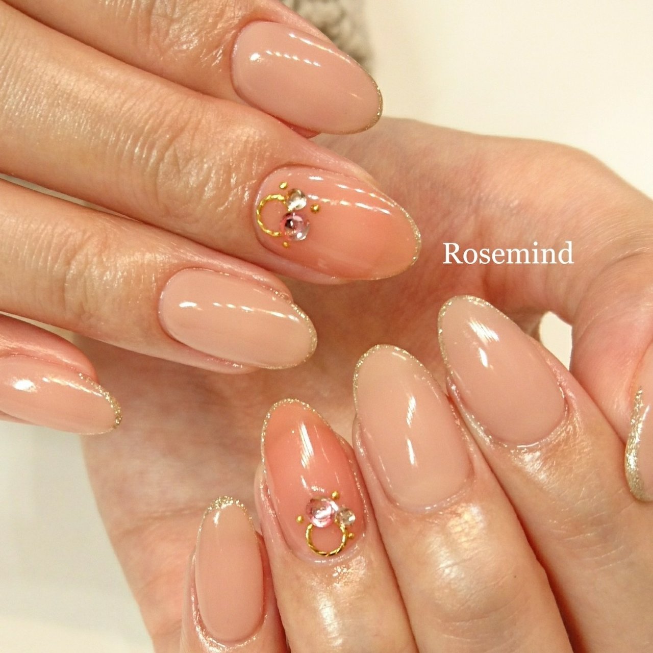 春 オフィス ハンド シンプル ラメ Nail Rosemindのネイルデザイン No 2961964 ネイルブック