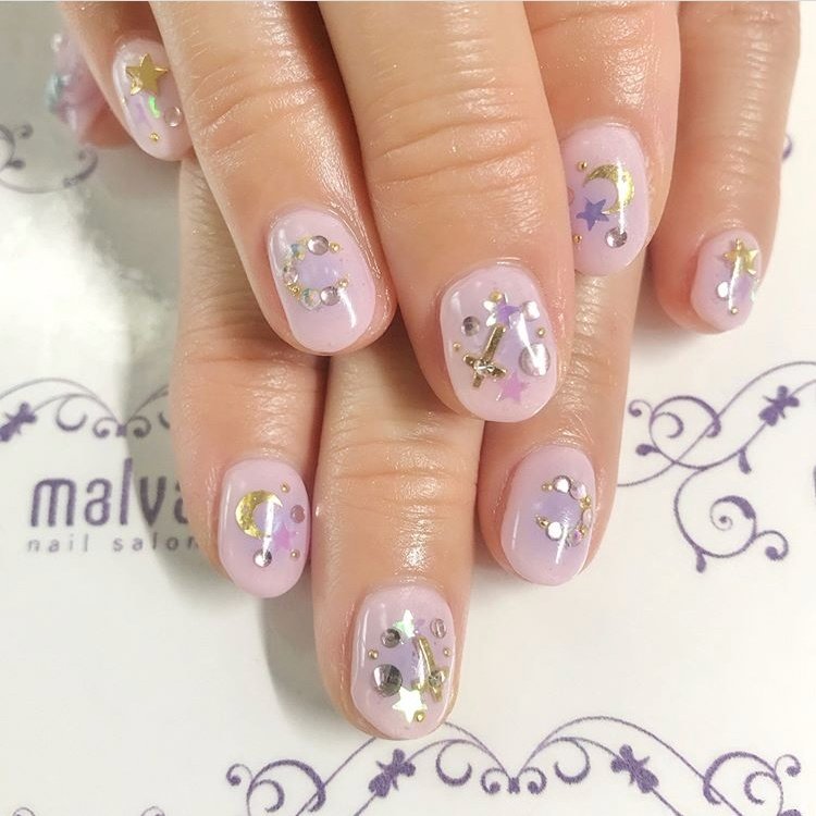 オールシーズン ハンド キャラクター 3d ミディアム Nailsalon Malva 原宿店のネイルデザイン No ネイルブック