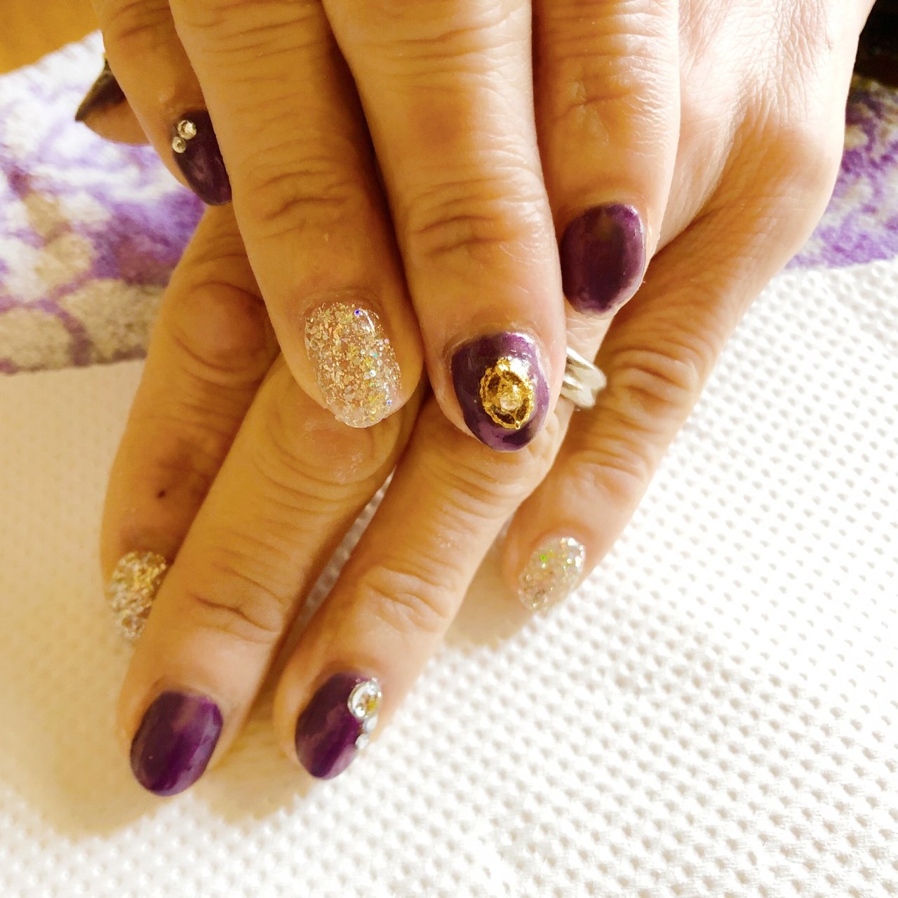 ハンド シンプル ラメ パープル ゴールド Nail Mayのネイルデザイン No ネイルブック
