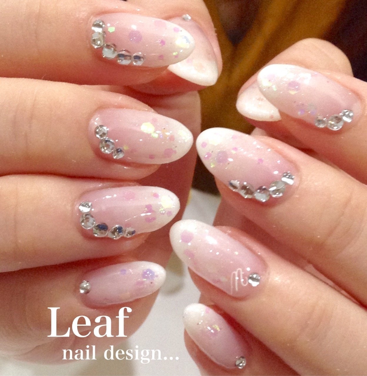 冬 オールシーズン ブライダル パーティー ハンド Nail Design Leafのネイルデザイン No ネイルブック